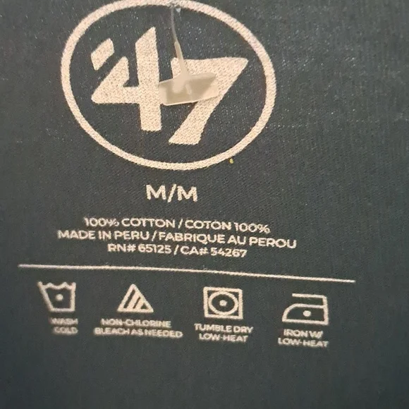 NWT  NY Yankees MLB T Shirt - Picture 3 of 4